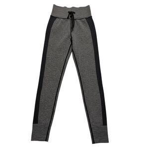 PINK Active High-Rise Color Block Gray/Black Leggings/Yoga Pants - XS